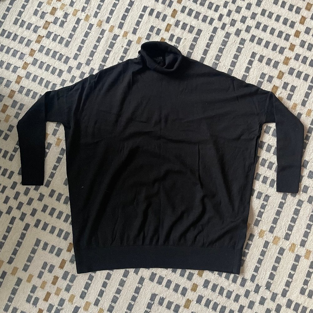 COS 100% Merino Wool Boxy Drapey Rollneck